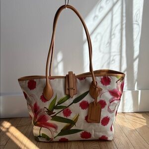 Dooney & Bourke Floral Lily Bag